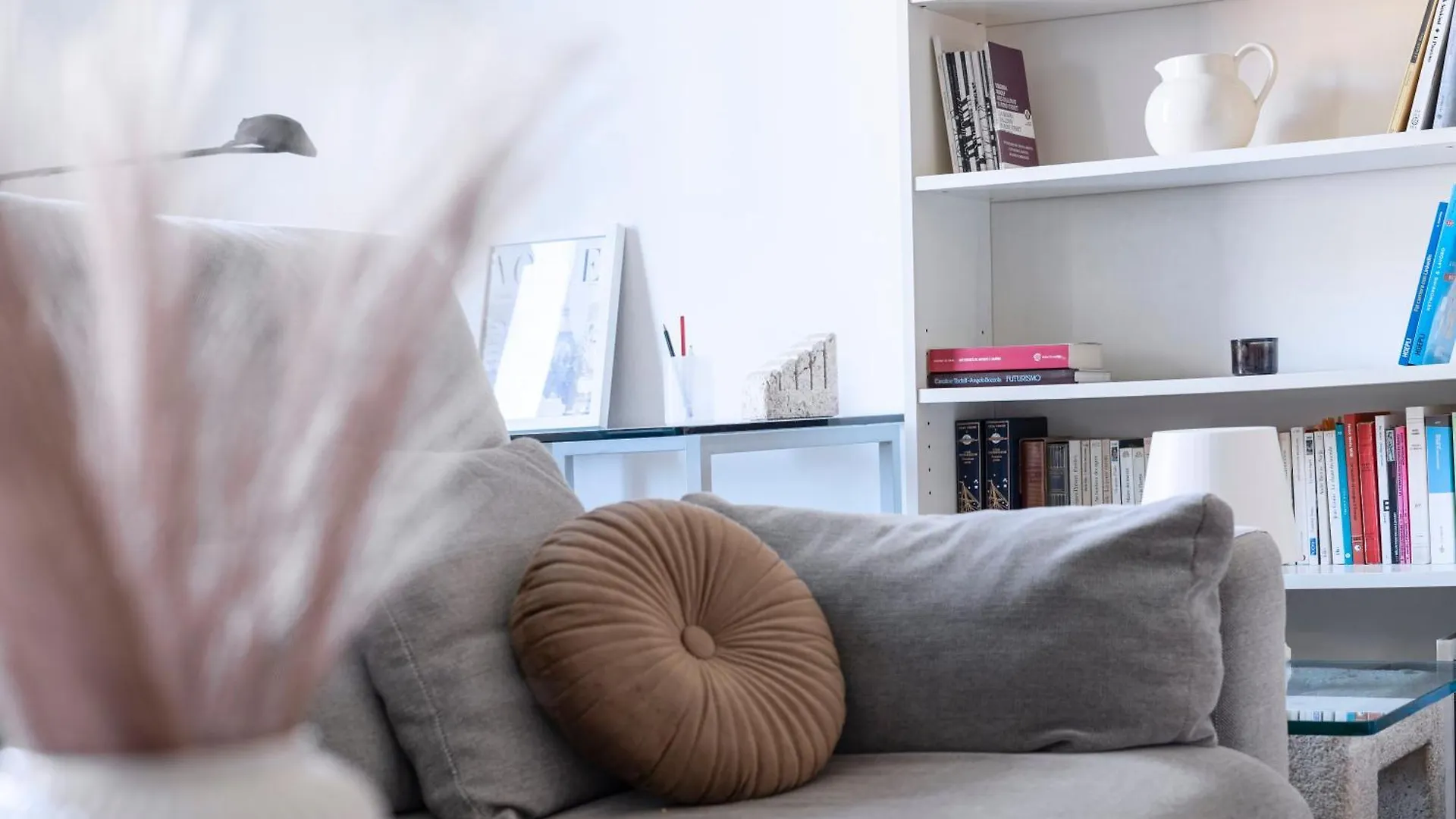 Roomy Central Flat With Garage - Porta Romana Milan